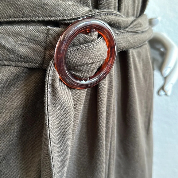 ZARA WOMAN OLIVE GREEN JUMPSUIT WITH BELT SHORT SLEEVE - Picture 11 of 12